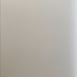 Meet your Posher, Anayenthzi